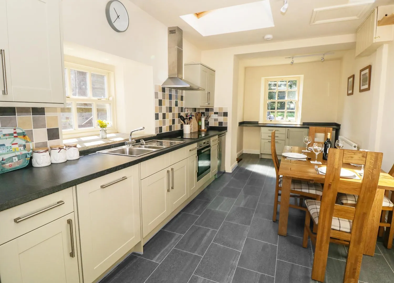 Mill Dam Farm Cottage Bentham